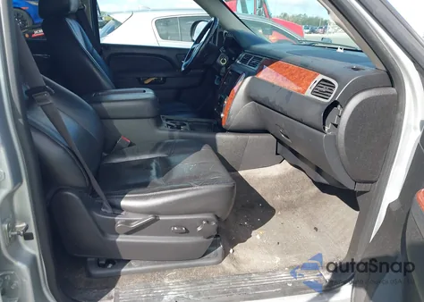 2013 Chevrolet Tahoe Lt z USA, uszkodzony, nr VIN 1GNSKBE09DR156179